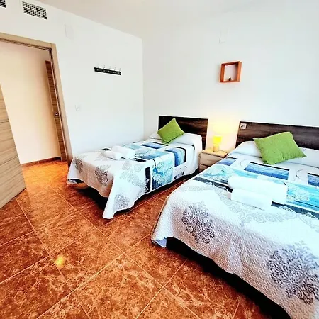 Magnificent Villa: 2 Private Pools, Bbq, Garden & Parking. 13 Per. In Padul * Granada