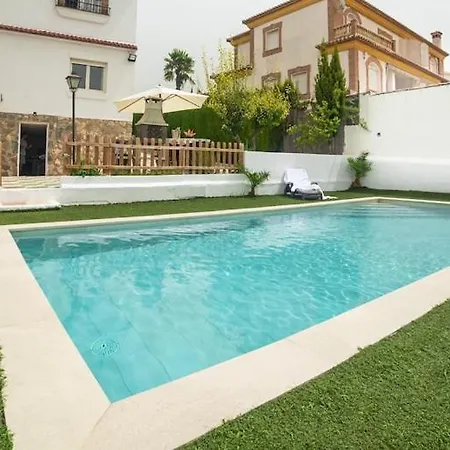 Magnificent Villa: 2 Private Pools, Bbq, Garden & Parking. 13 Per. In Padul Villa *